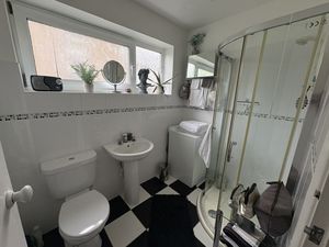 Photo 7- click for photo gallery